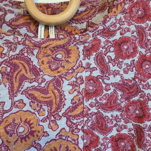 Anthropologie tee shirt - Picture 2 of 8